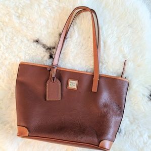 Dooney & Bourke Tote